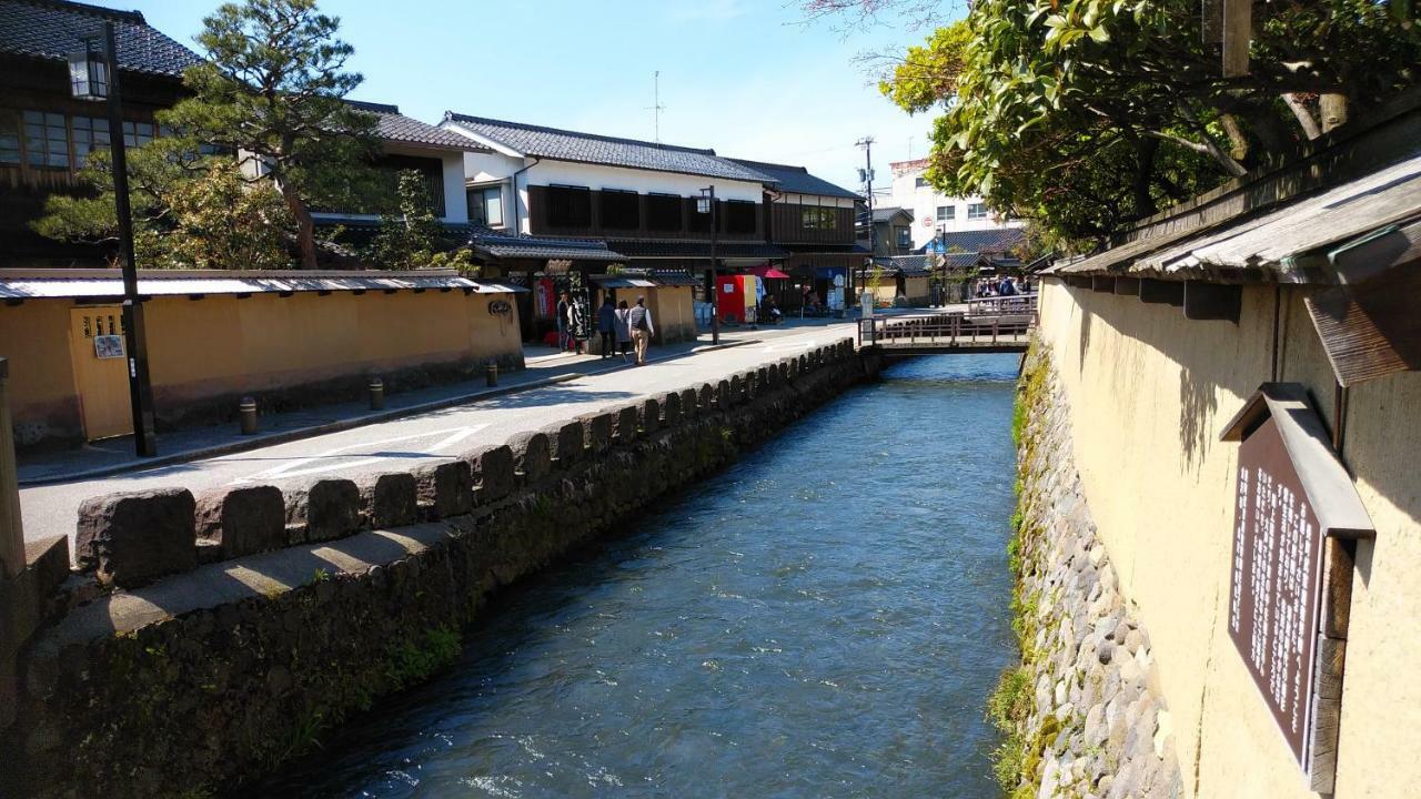 金沢市 ミッドナイト ロッカーズホステル エクステリア 写真